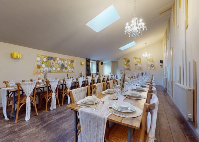 Hamps Barn Dining Room for up to 64 Hamps Barn Dining Room for up to 64
